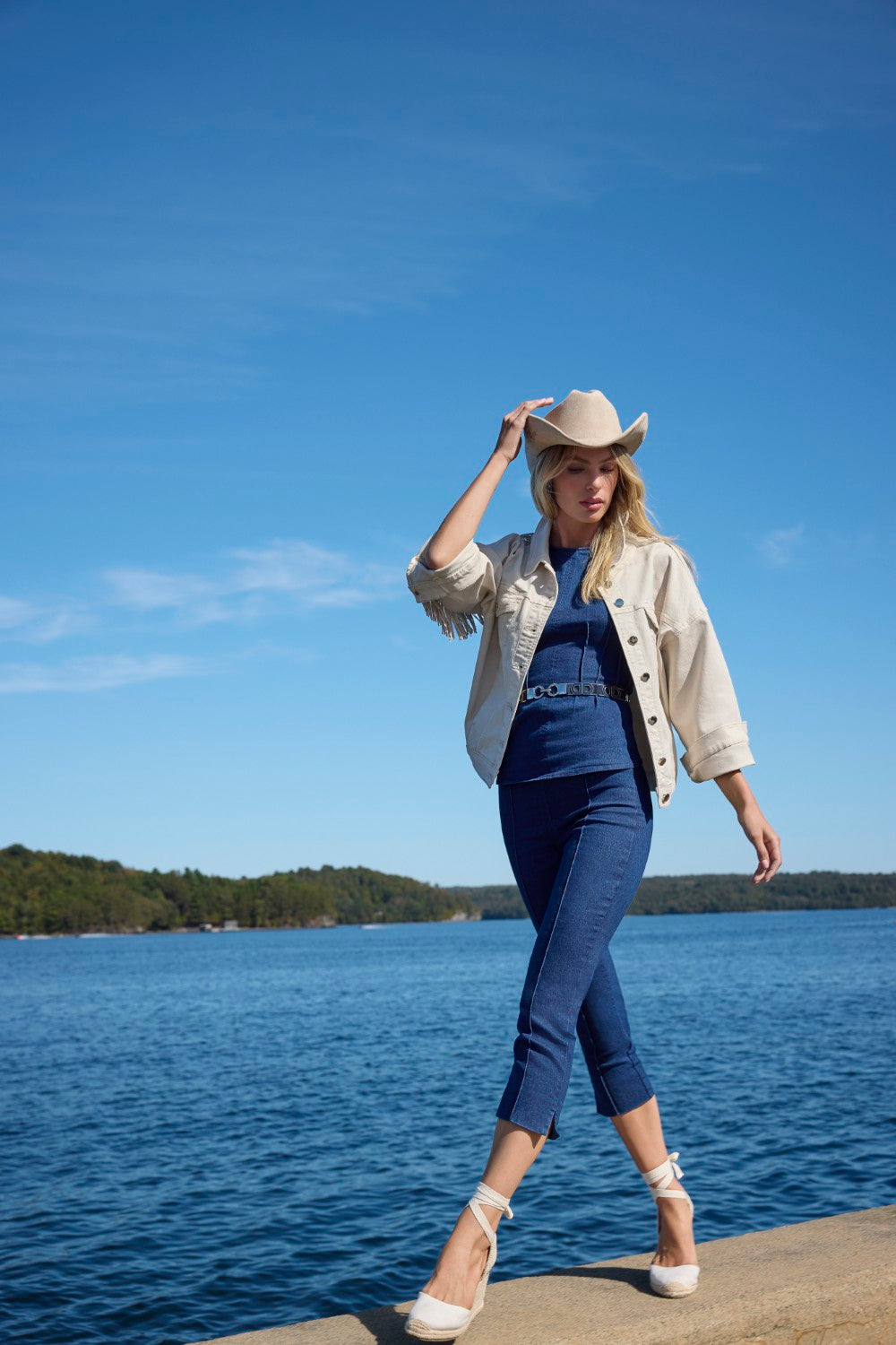 Frank Lyman Jacket 261605 Beige