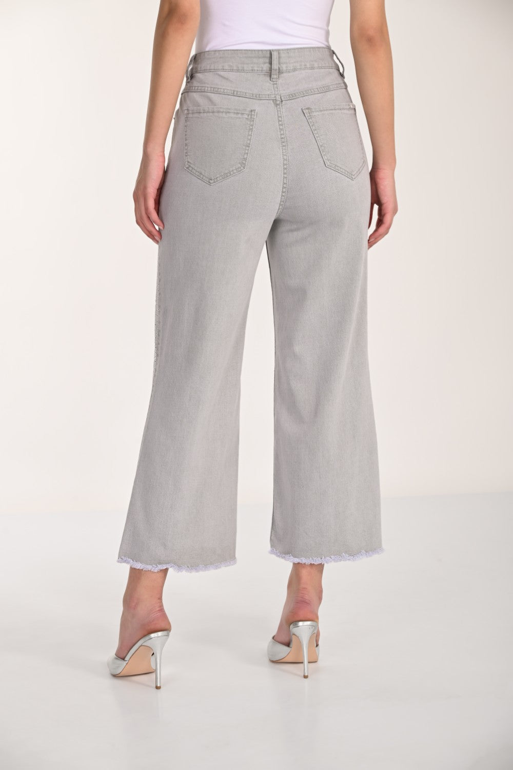 Frank Lyman Denim Pant 266581 Light Grey