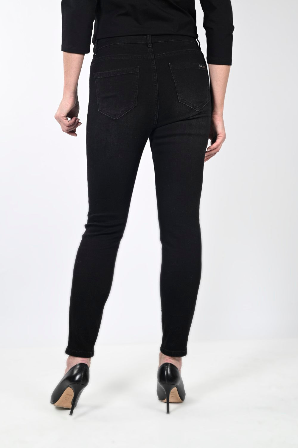 Frank Lyman Denim 233812U Black – Belle Mia Boutique