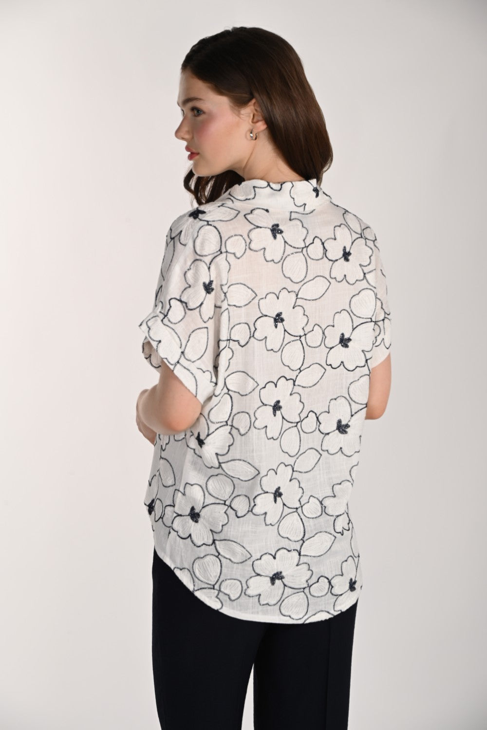 Frank Lyman Blouse 261239 Off-White/ Midnight