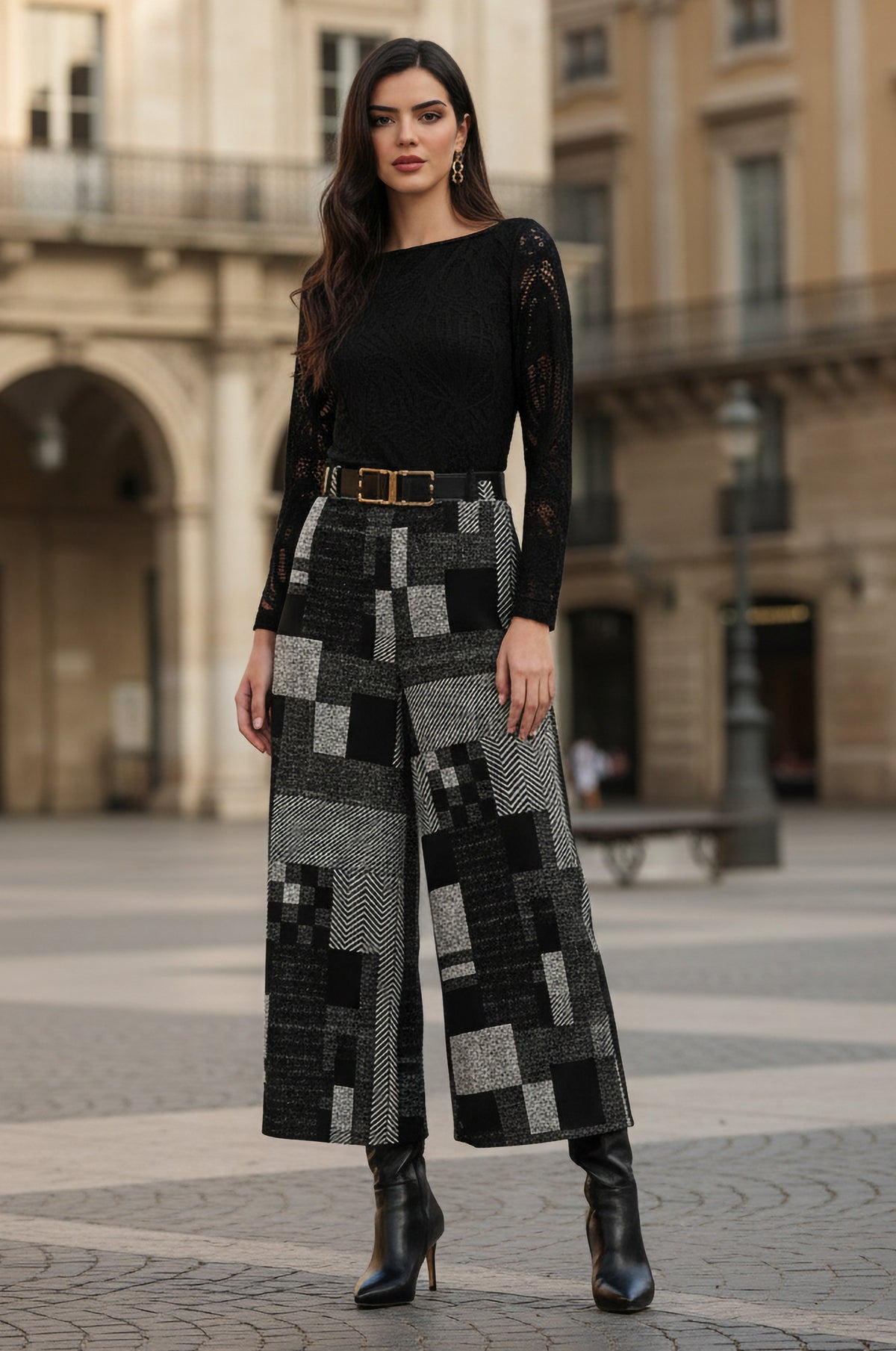 Frank Lyman Women's Patchwork Wide-Leg Cropped Pant 263457 – Black/Cream