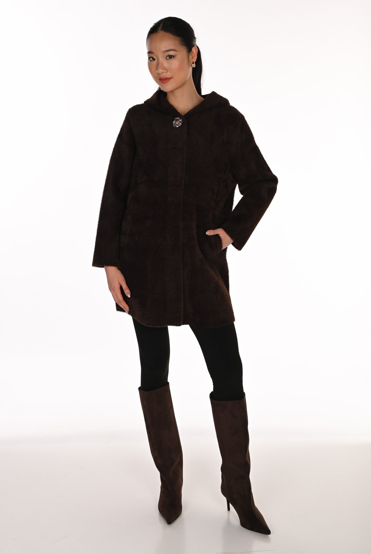Frank Lyman Women’s Hooded Plush Knit Jacket 263727 – Mocha
