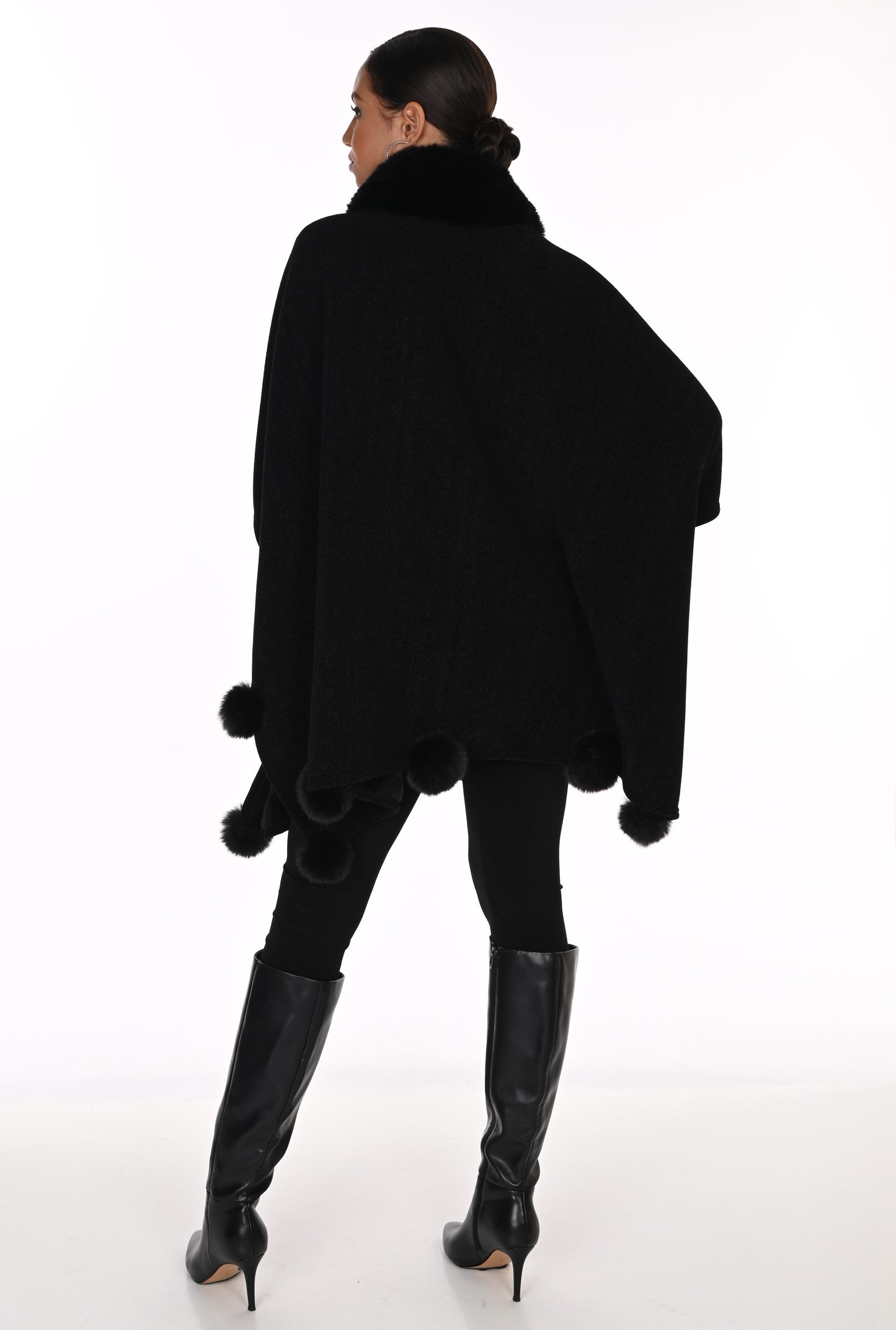 Frank Lyman Cape 263801 Black