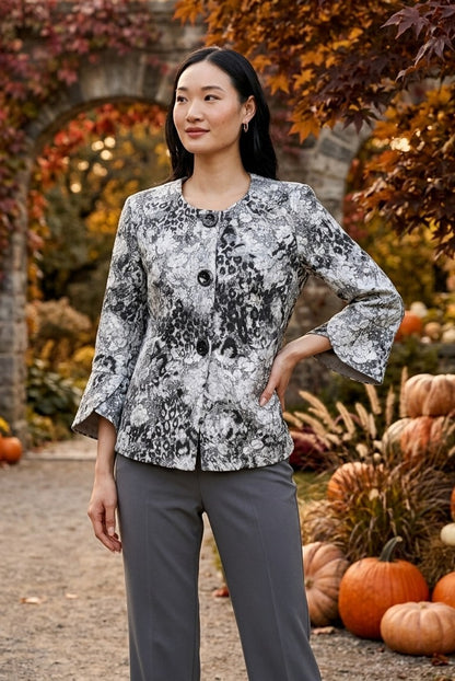 Frank Lyman Women’s Floral Print Knit Jacket 264167 – Grey/Black