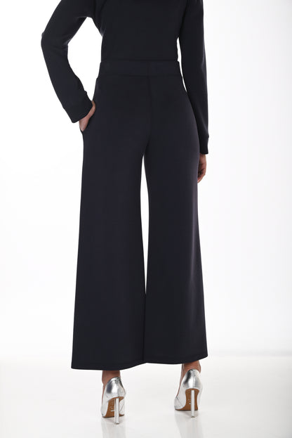 Frank Lyman Women's High-Waist Wide-Leg Knit Pant 264247