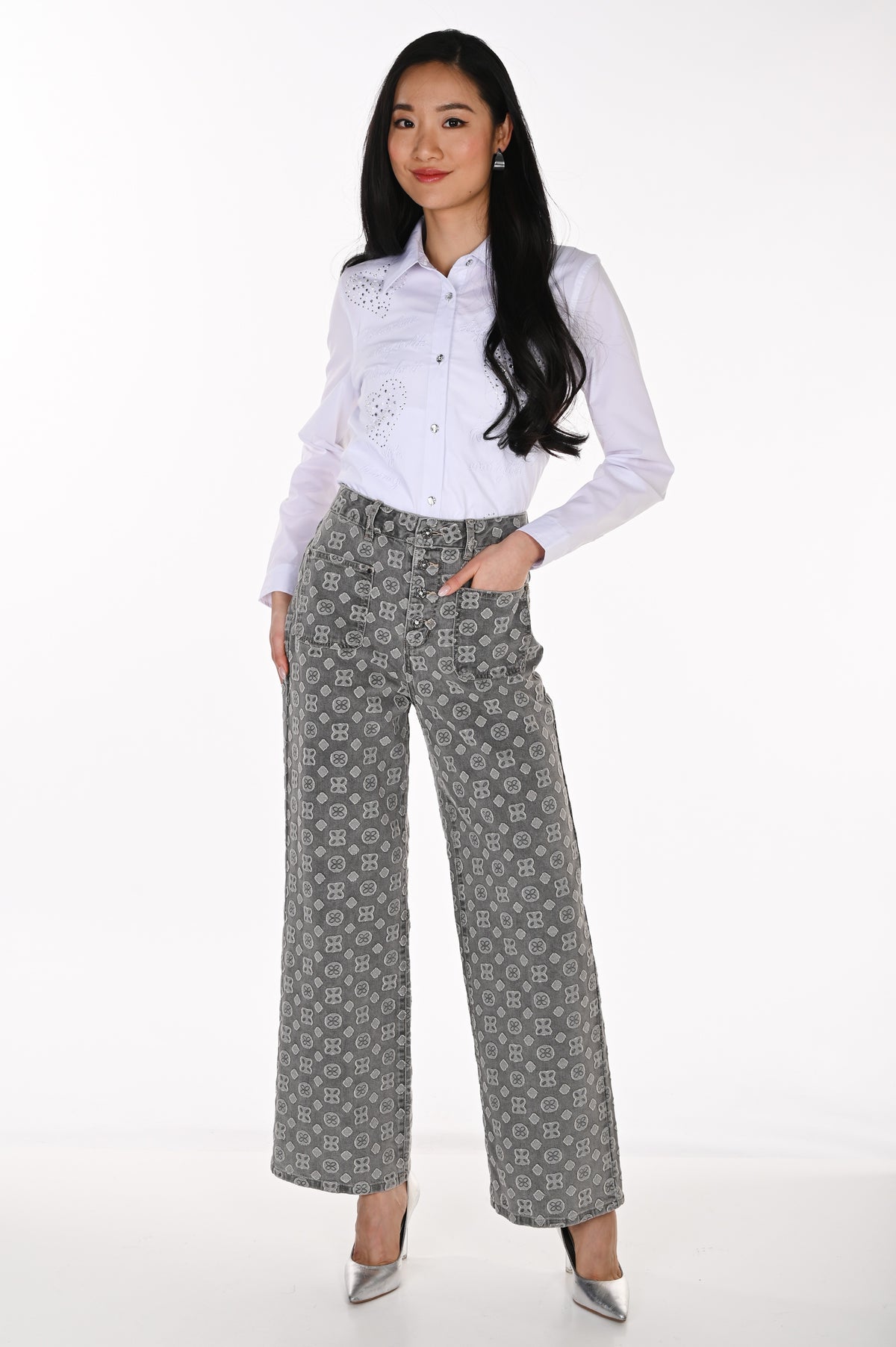 Frank Lyman Women’s Printed Wide-Leg Jeans 264808 – Grey