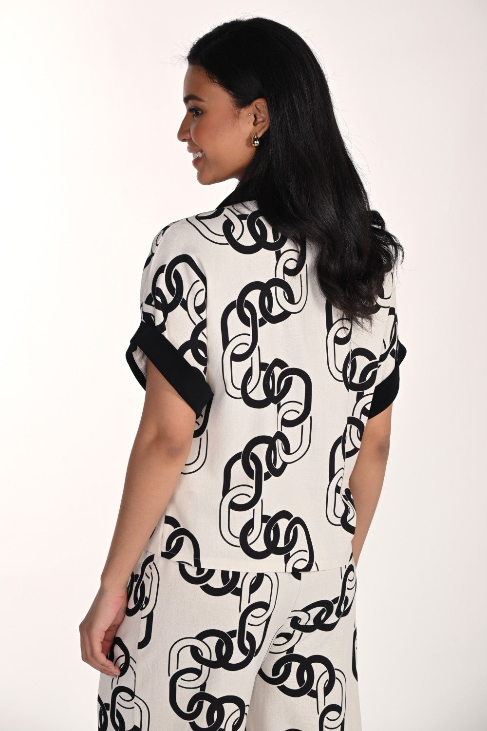 Frank Lyman Top 266211 Off-White / Schwarz